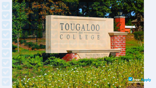 Tougaloo College photo #2