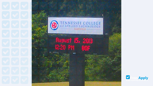 Foto de la Tennessee College of Applied Technology-Hartsville #2