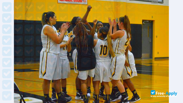 Taft College photo #4