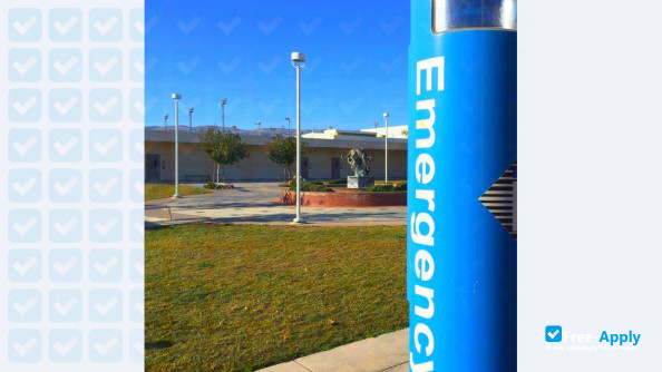 Taft College photo #11