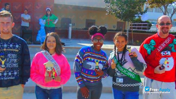 Taft College photo #8