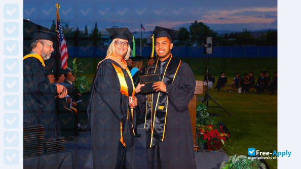 Taft College photo #5