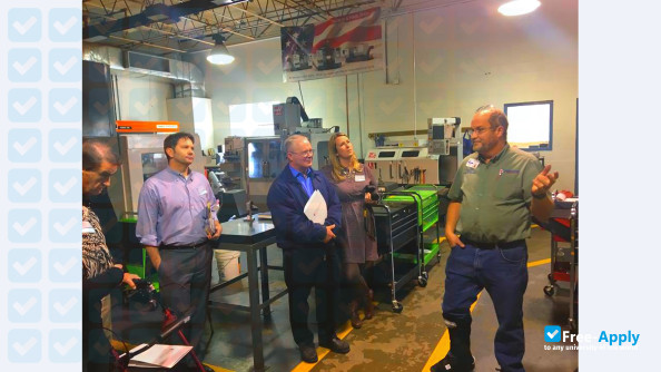 Foto de la Tennessee College of Applied Technology-McMinnville #7