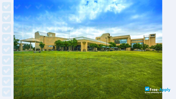 Tarrant County College фотография №16