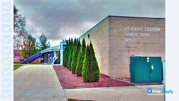 Taylor University photo #6