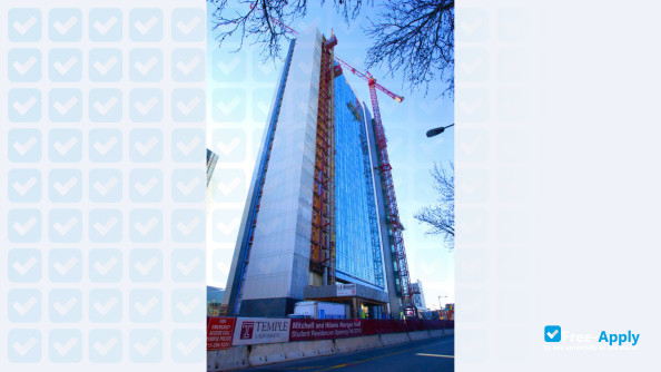 Temple University photo #17