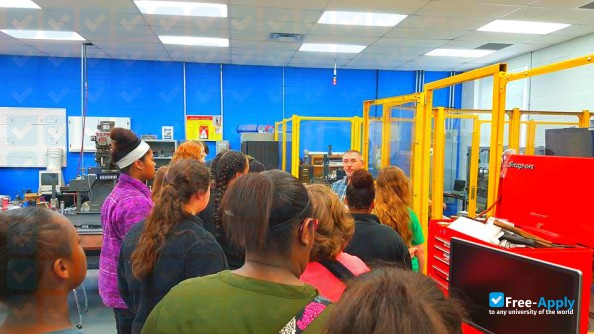 Foto de la Tennessee College of Applied Technology-Pulaski #8