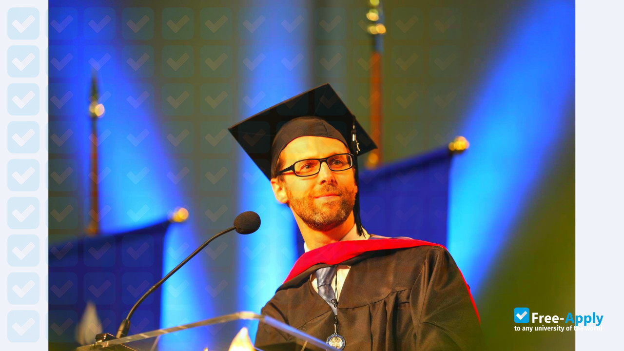 Photo de l’Trinity International University #6