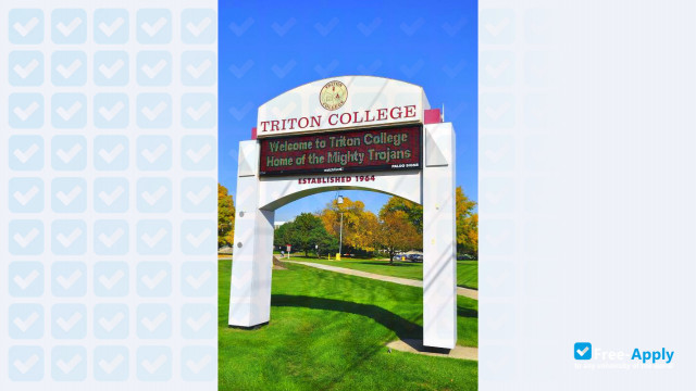 Triton College фотография №13