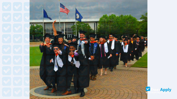 Old Dominion University photo #9