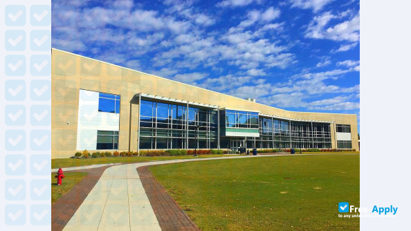 Old Dominion University photo #3