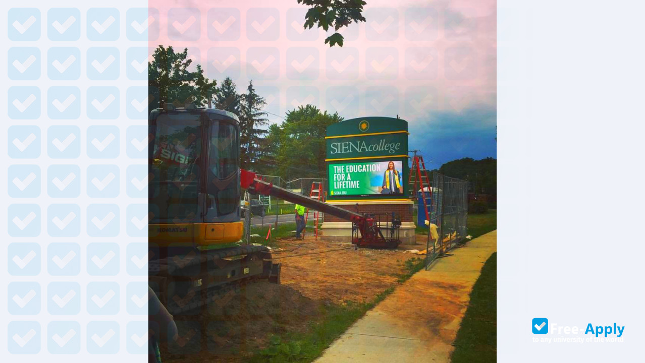 Siena College photo #12