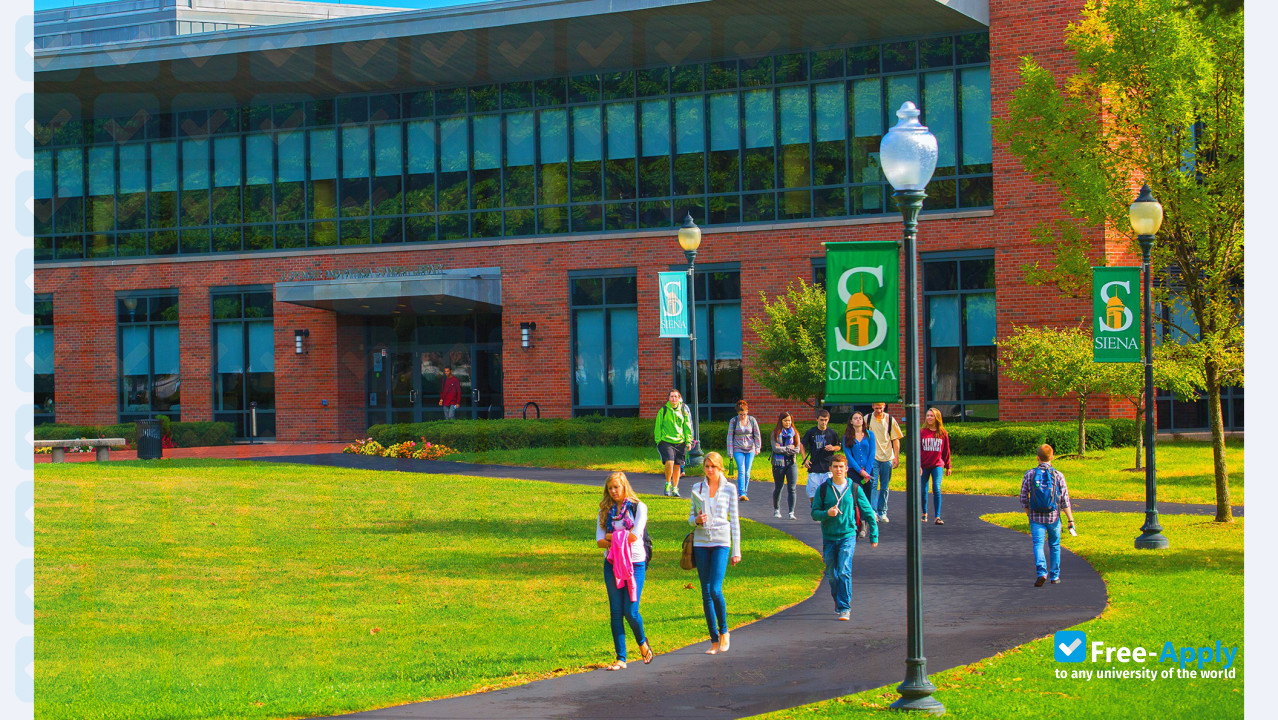 Siena College photo #3