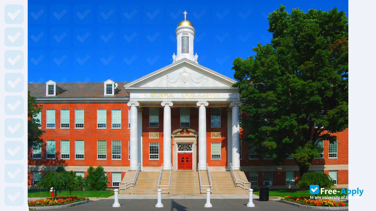 Siena College photo #5
