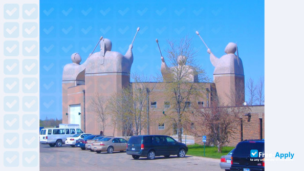 Foto de la Sisseton Wahpeton College #5