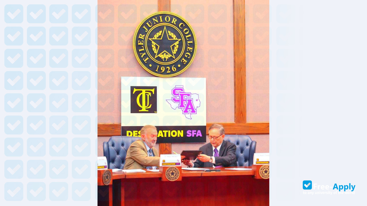 Tyler Junior College photo #8