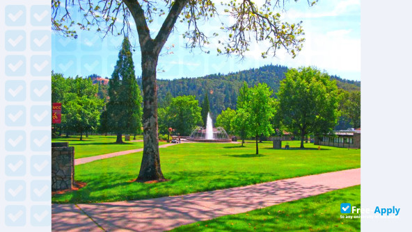 Photo de l’Umpqua Community College #19
