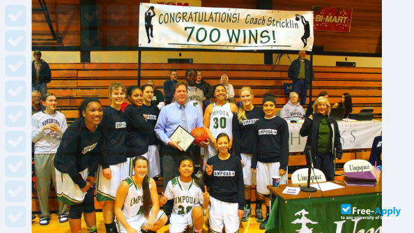 Photo de l’Umpqua Community College #9