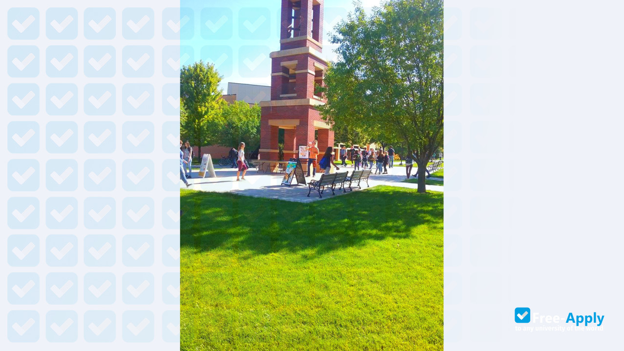 Snow College photo #10