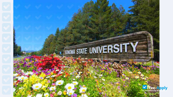 Foto de la Sonoma State University