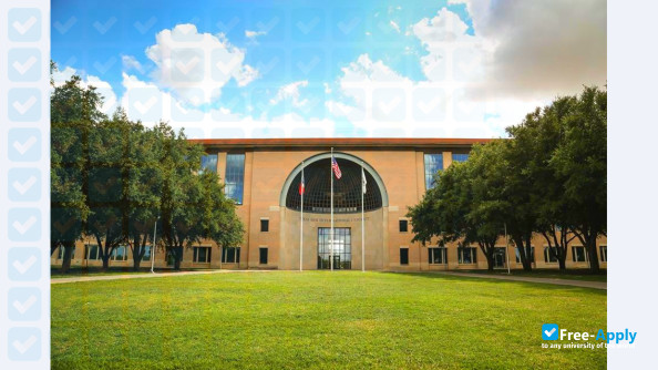 Foto de la Texas A&M International University #16