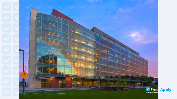 University of Massachusetts Medical School at Worcester photo #5