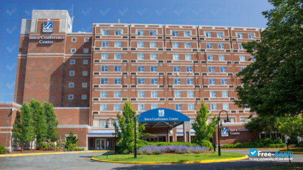 University of Massachusetts Lowell photo #2