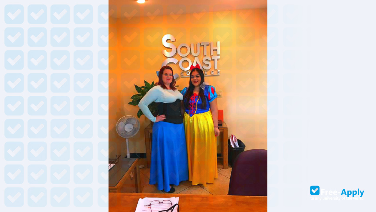 South Coast College фотография №7