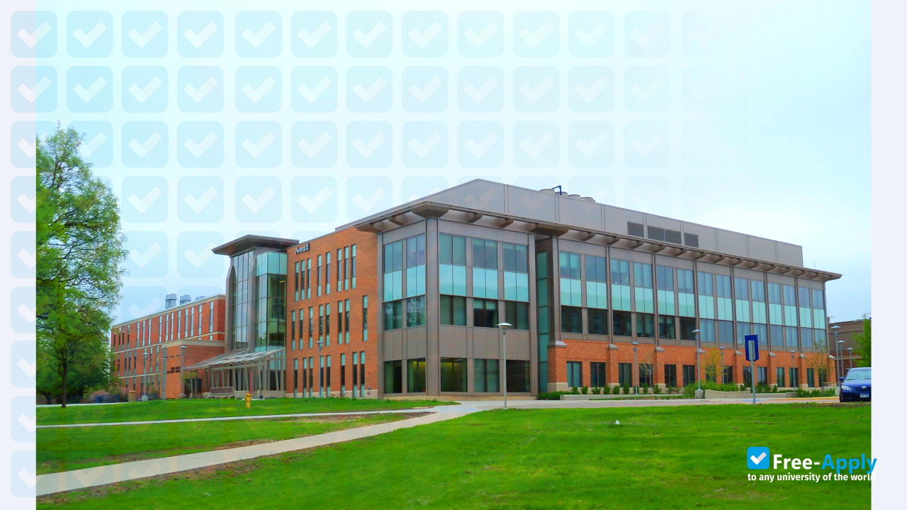 Foto de la South Dakota State University #11