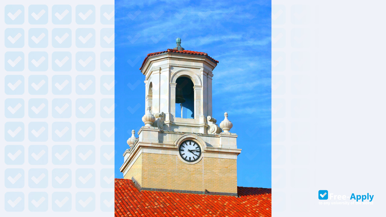 Texas A&M University–Kingsville фотография №7