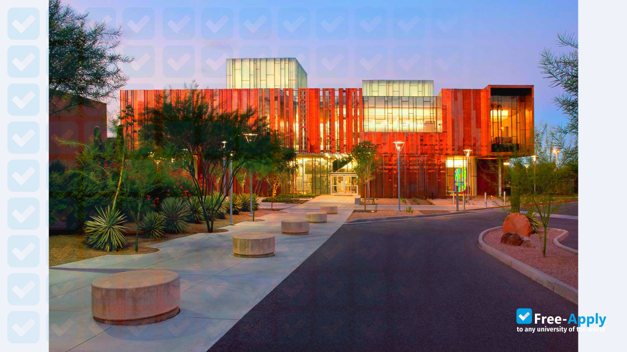 South Mountain Community College фотография №9