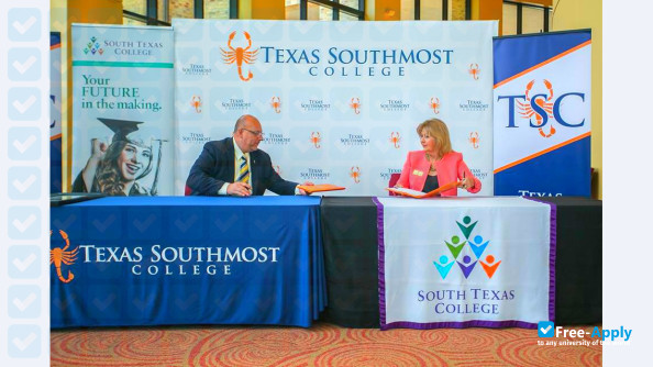 South Texas College photo #9