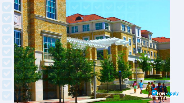 Texas Christian University photo #13