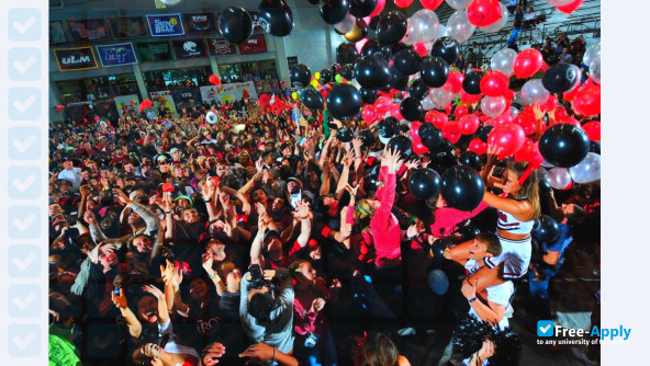 Foto de la Troy University #3