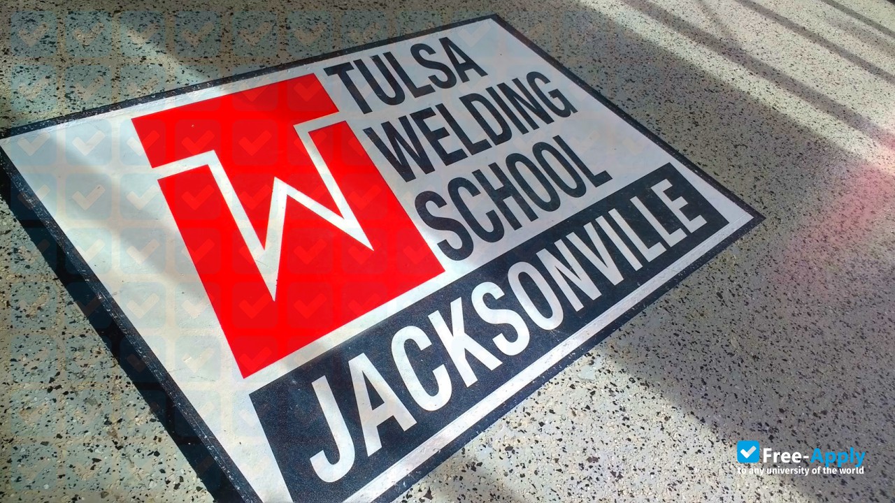 Photo de l’Tulsa Welding School #3