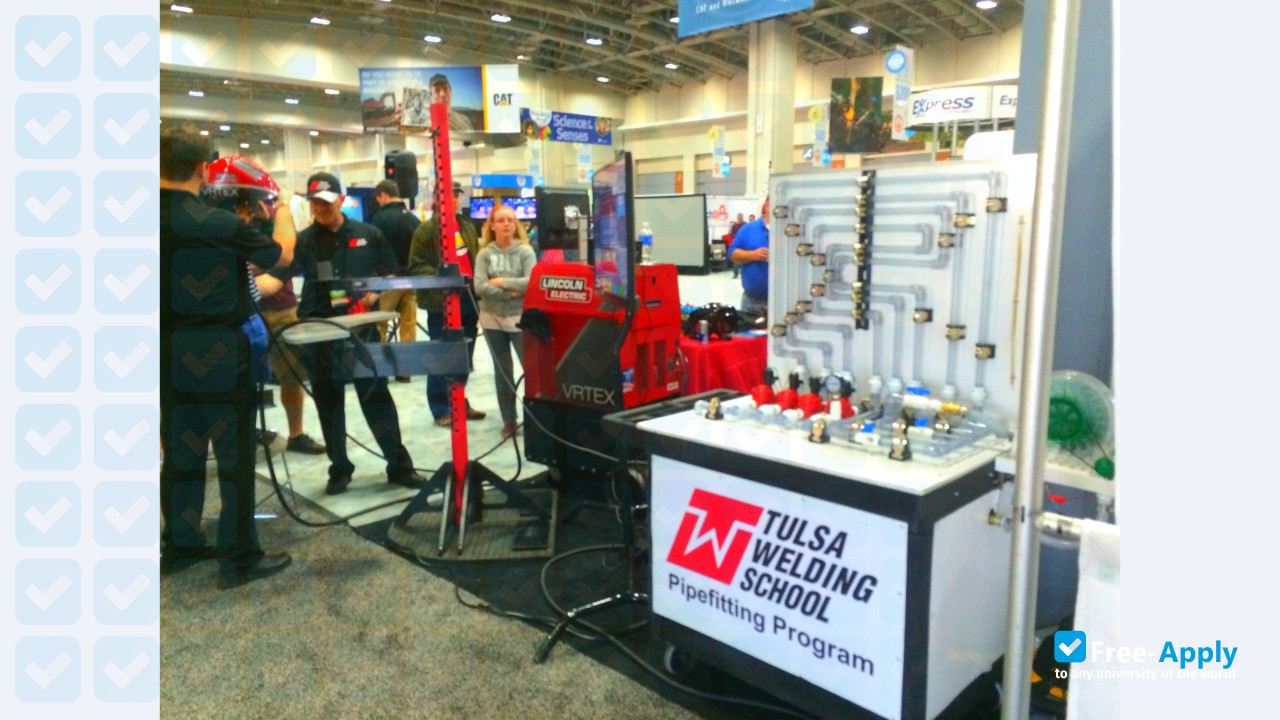 Photo de l’Tulsa Welding School #8