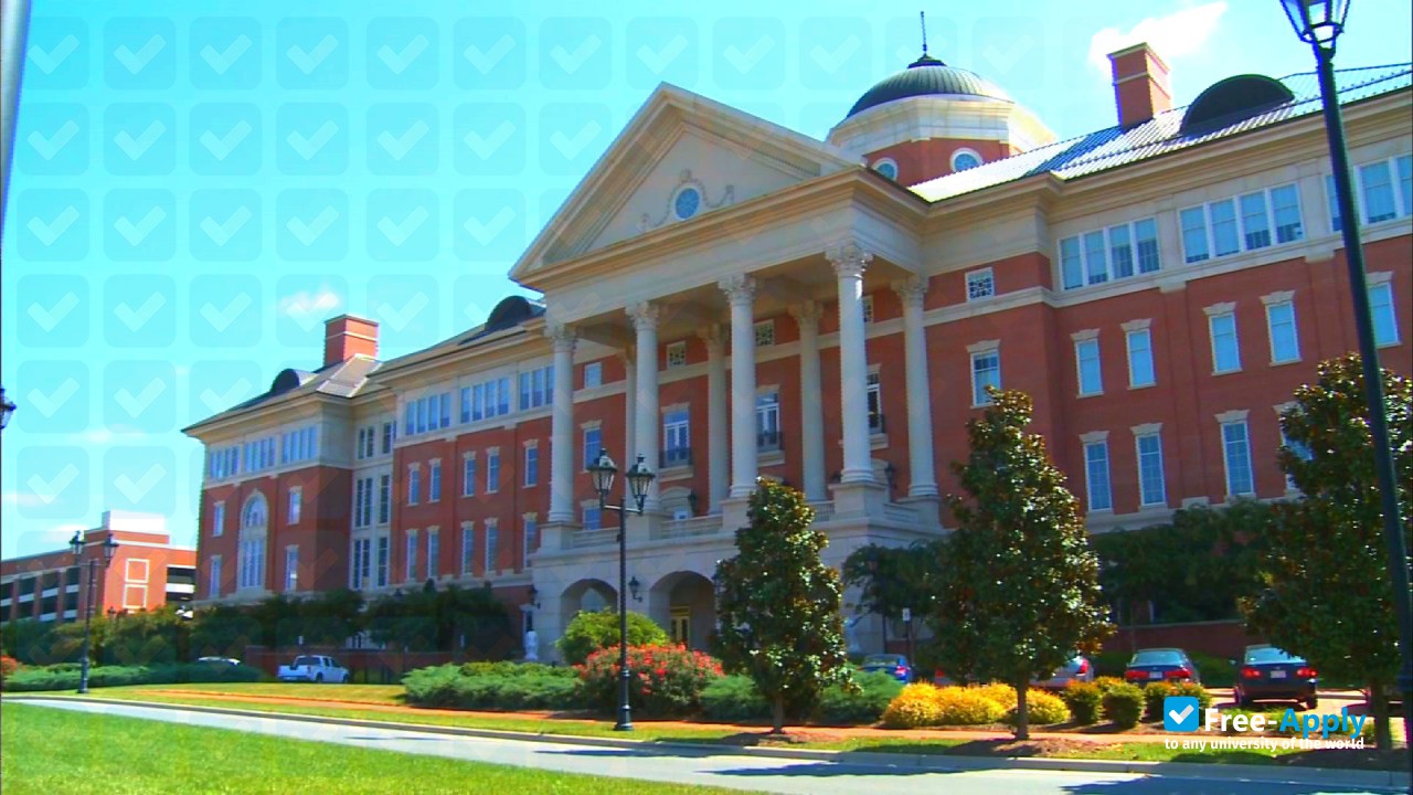 Rosemont College photo #6
