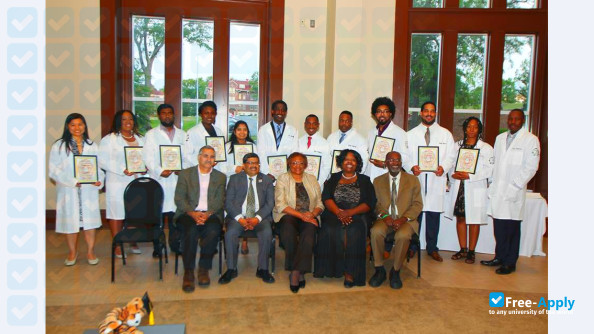 Tuskegee University photo #2