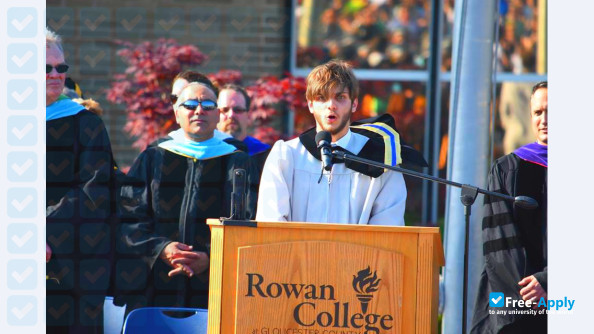 Rowan College at Burlington County фотография №4