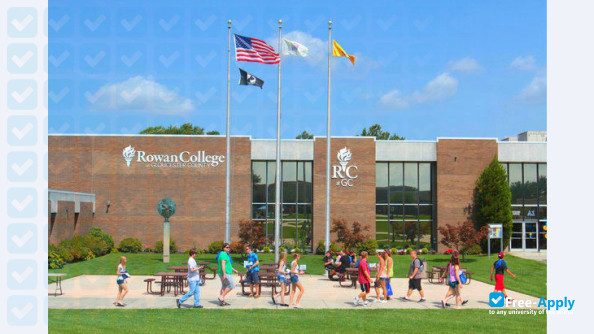 Rowan College at Burlington County фотография №5