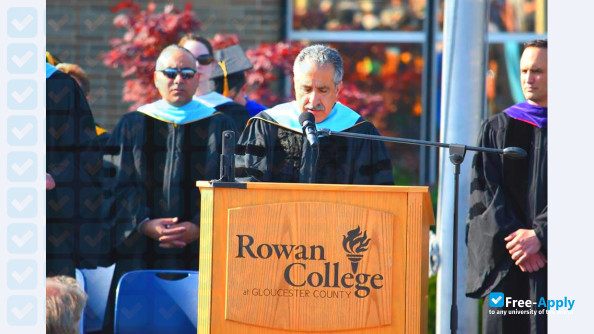 Rowan College at Burlington County фотография №10