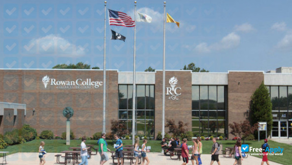 Rowan College at Gloucester County (Gloucester County College) photo #8