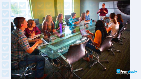 Olivet Nazarene University photo #4