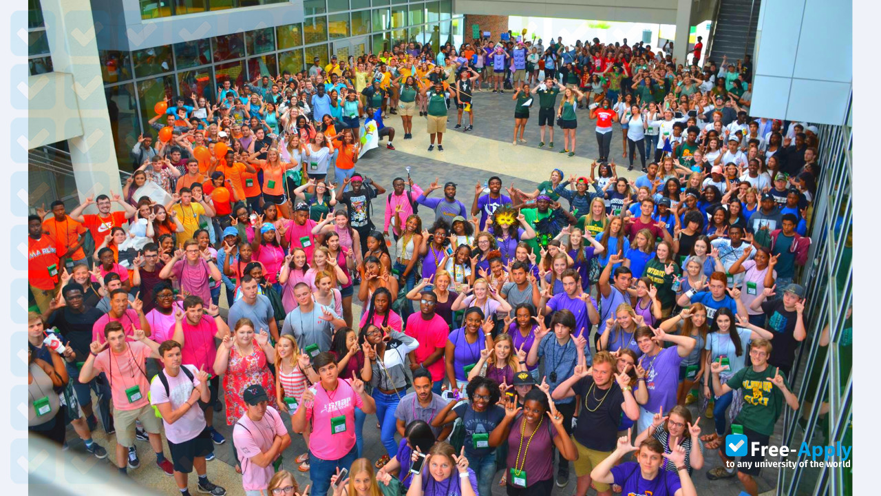 Southeastern Louisiana University photo #9