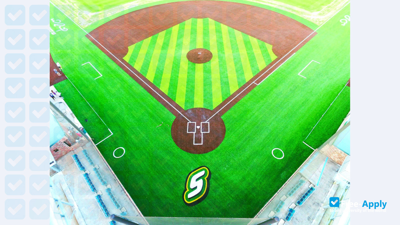 Southeastern Louisiana University photo #13
