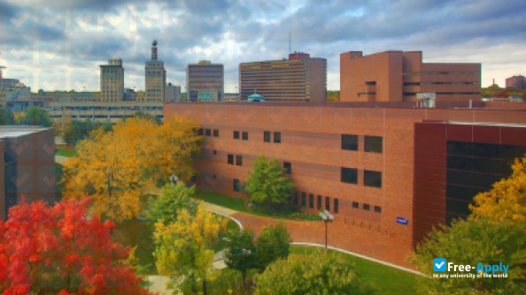 University of Michigan Flint фотография №6