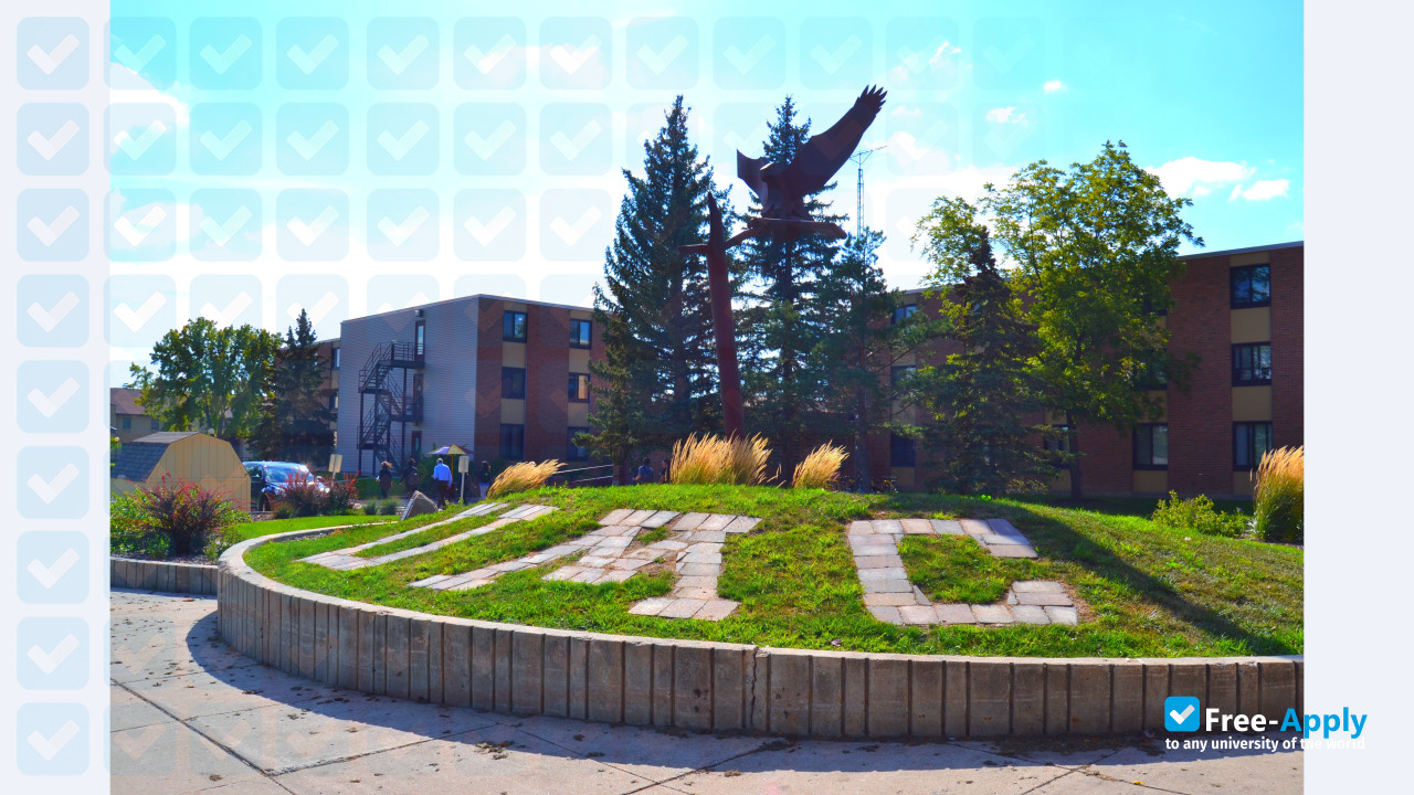 University of Minnesota Crookston photo #2