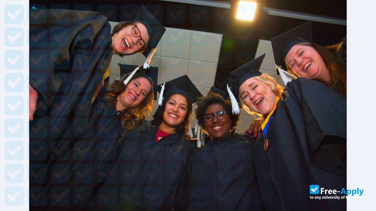 Foto de la University of Missouri Kansas City #2