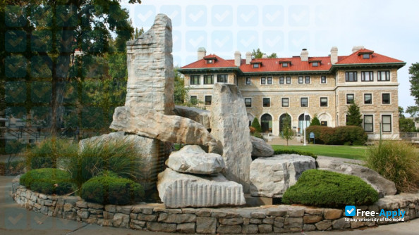 Foto de la University of Missouri Kansas City #10