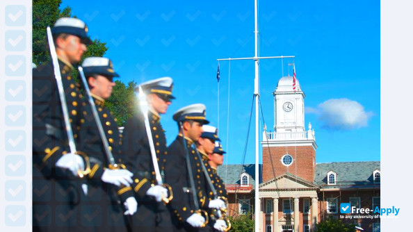 Foto de la United States Coast Guard Academy #20